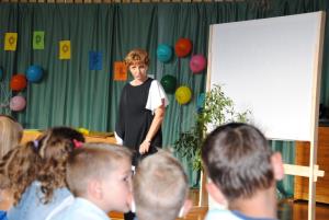 Predstava in pogostitev za prvošolce 2